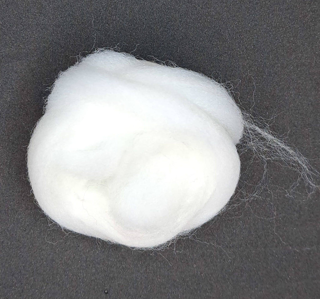 FT-YARN-YAME-GLOBV-02-WHITE