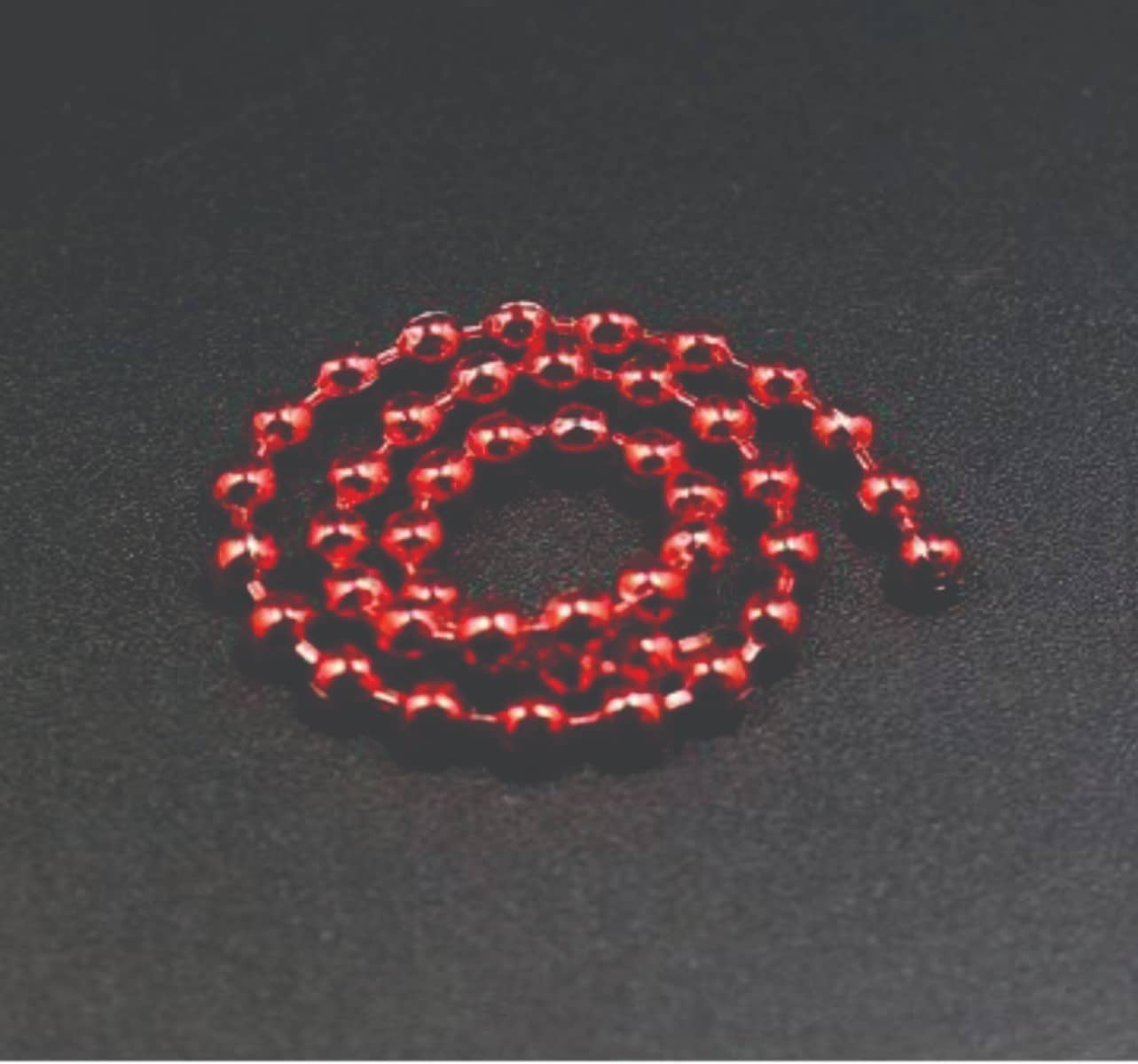 brass_chain_beads_2.4mm_red.jpg