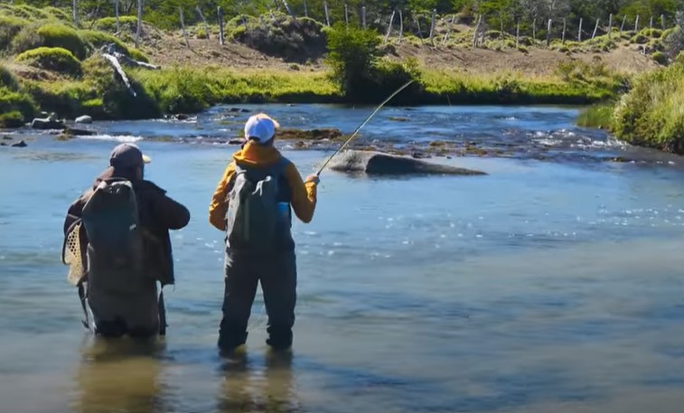Fly Fishing Caddisflies & Beetles in a Freestone River with LAVA Flows and Patagonia Wind!